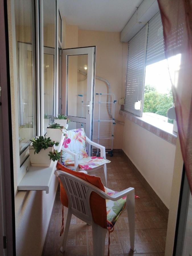 Appartamento Apartament ,,Edelvais- Lux" Nesebar Esterno foto